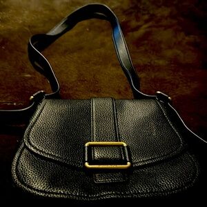 Vintage coach ￼11x91/2 very clean amazing purse